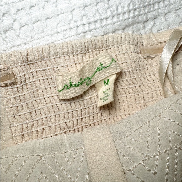 BRAND NEW - URBAN OUTFITTERS Strapless Ivory Creme Mini Dress (Size M) - Picture 8 of 11